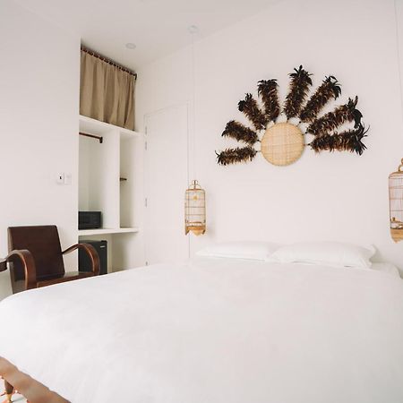 Iam Saigon Homestay Хошимин Экстерьер фото